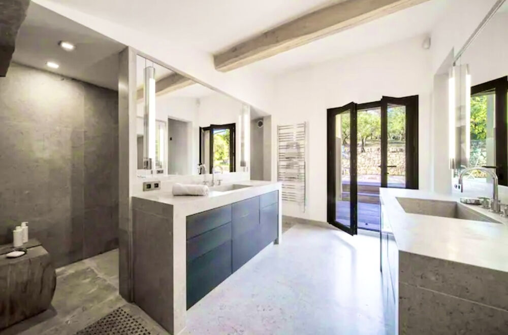 � vendre  Maison Tourrettes (83440)