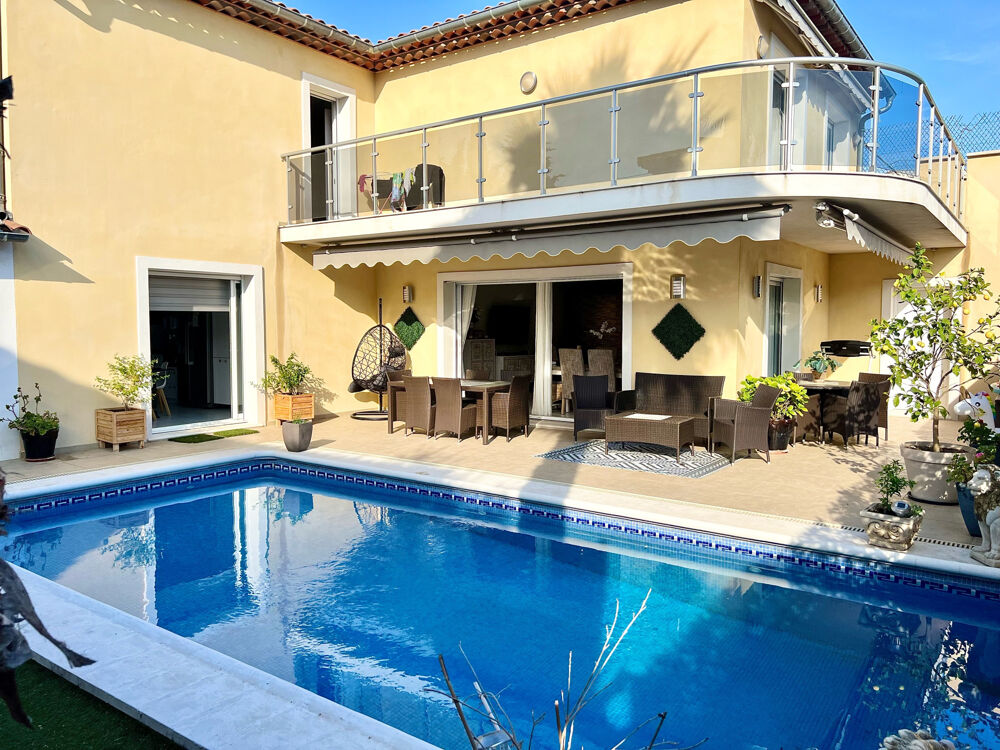 Vente Maison CANNES PROCHE BAS CROIX DES GARDES VILLA T7 SUD 220M2 PISCINE DOUBLE GARAGE 4MN MER Cannes