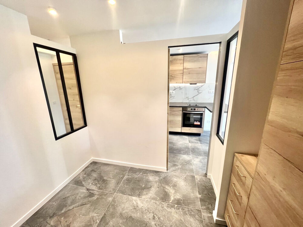 Vente Appartement CANNES BASSE CALIFORNIE 790M DE LA MER APPARTEMENT 35M2 REFAIT A NEUF TERRASSE Cannes