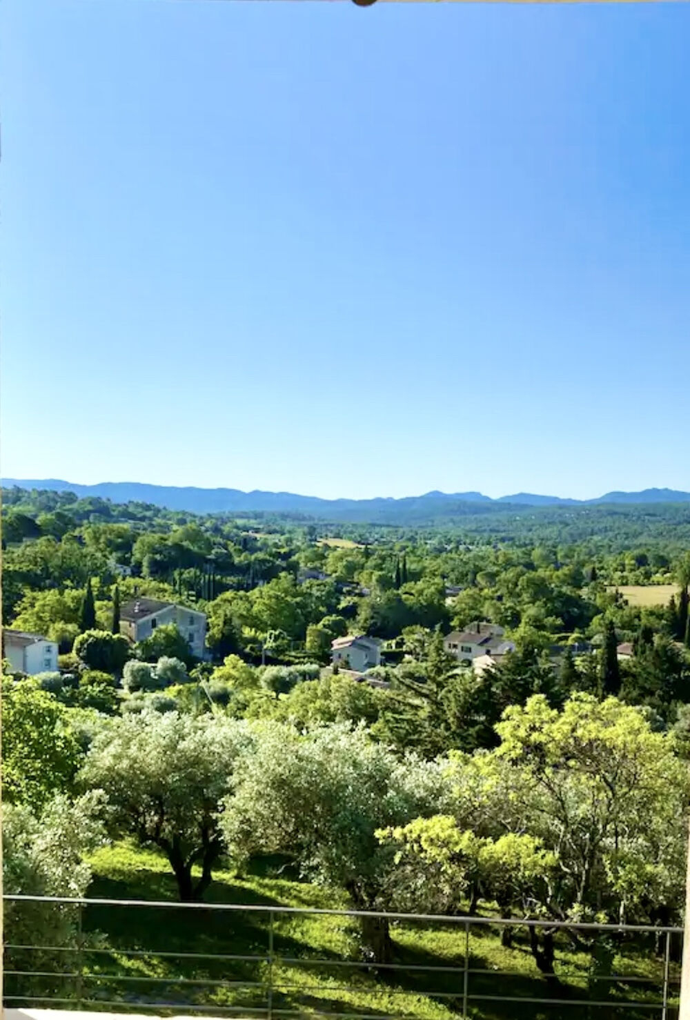 � vendre  Maison Tourrettes (83440)