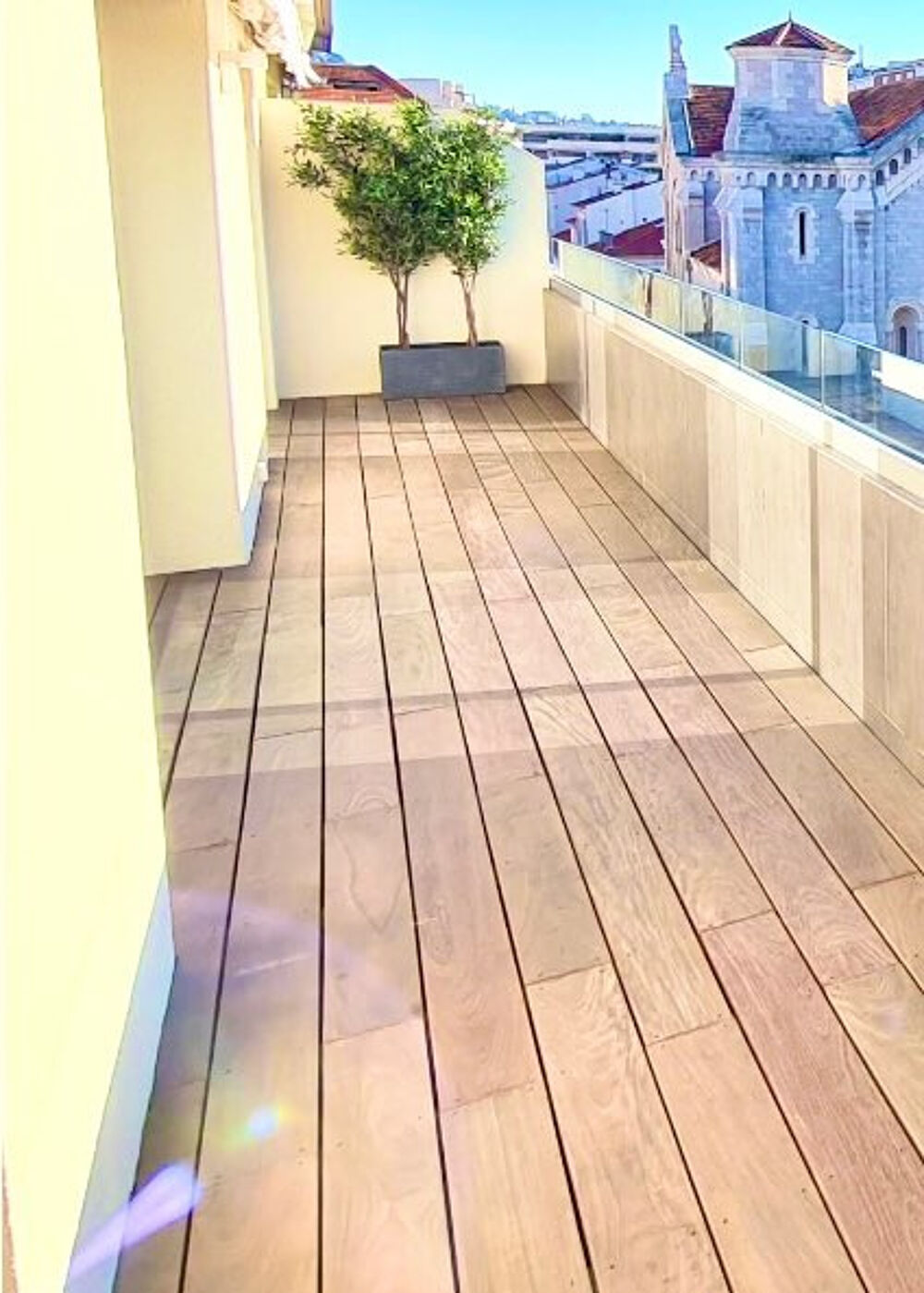 CANNES CENTRE PENTHOUSE T4 DE 100M2 VUE MER FACE PALAIS