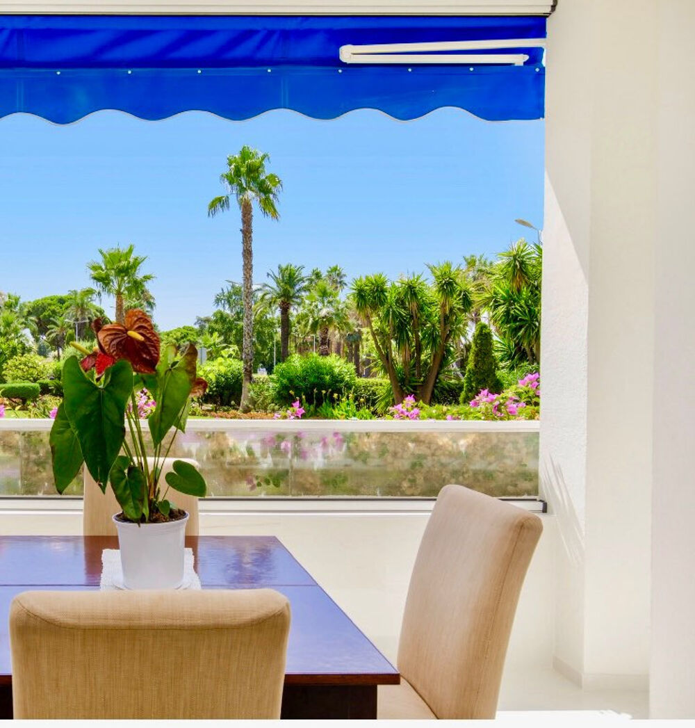 CANNES CROISETTE COMME UNE VILLA T4 REFAIT A NEUF 110M2 TERRASSE 26M2 MER