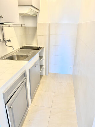  Immeuble � vendre 321 m�