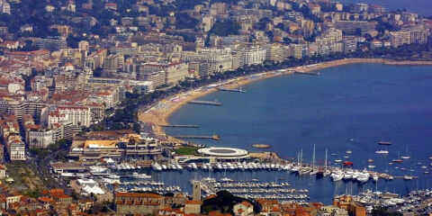 CANES FOND DE COMMERCE DE 133 M2RESTAURANT BAR 392000 06400 Cannes