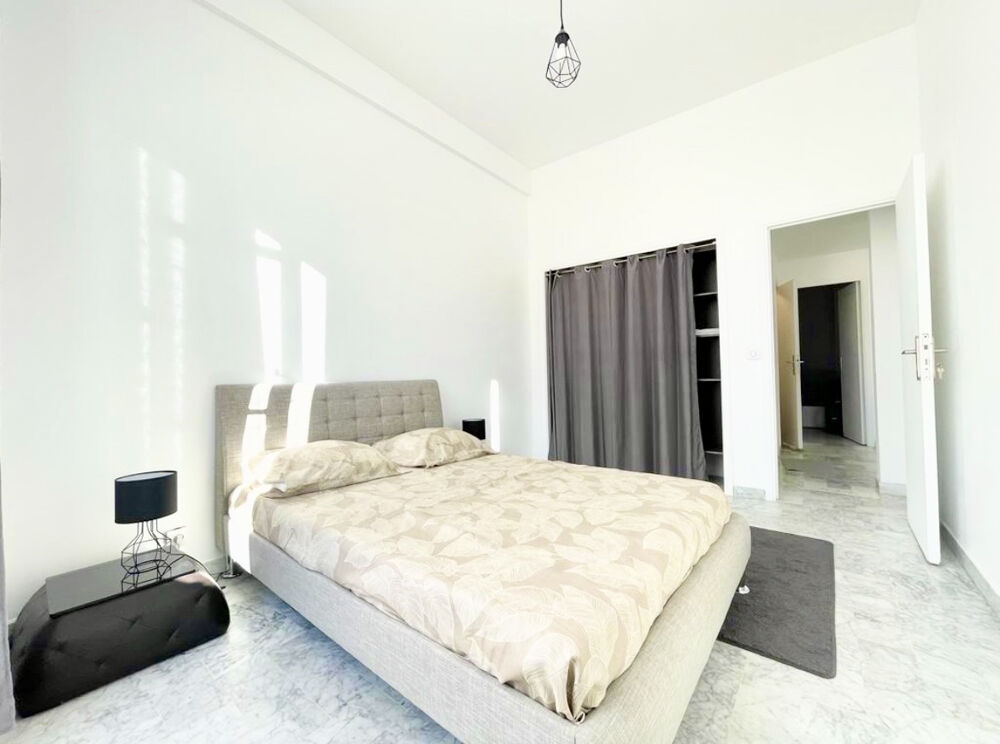 Vente Appartement CANNES 590M DU CENTRE T3/T4 LUMINEUX  SUD OUEST 65M2, RARE 3907€/M2 Cannes