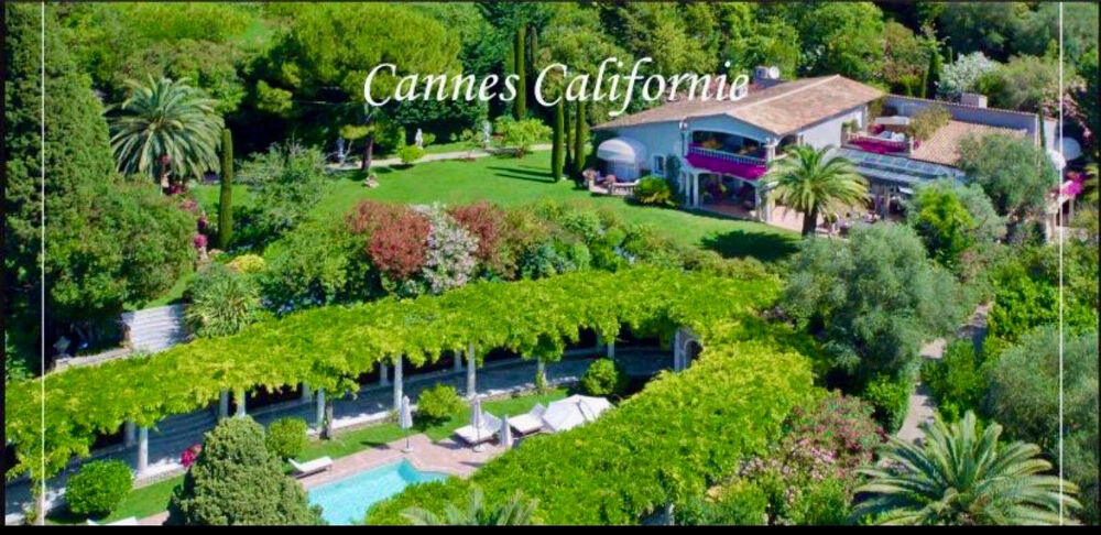 Vente Maison CANNES CALIFORNIE SOMPTUEUSE VILLA T8 DE 729m2 VUE MER PISCINE TERRAIN DE 5700m2 VUE MER Cannes