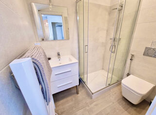  Appartement à vendre 2 pièces 68 m²