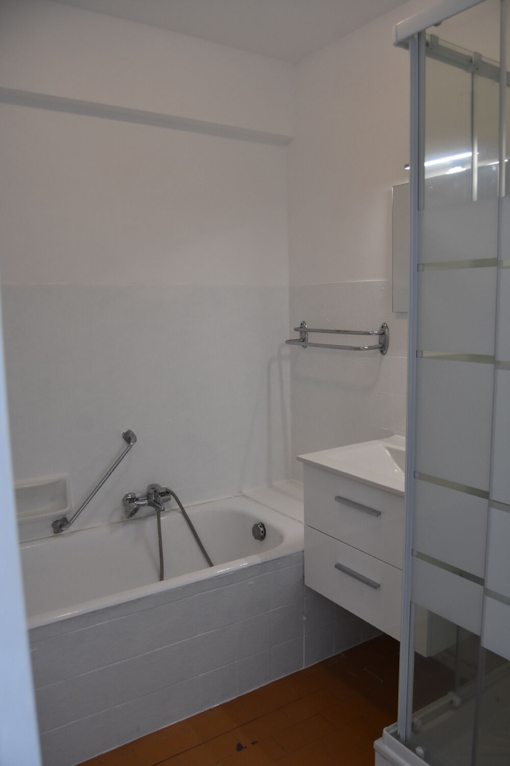 Vente Appartement CANNES CENTRE BANANE T2 DERNIERE ETAGE 42M2 TERRASSE 14M2 VUE DÉGAGÉE GARAGE Cannes