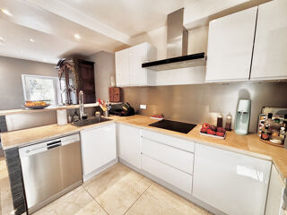  Immeuble à vendre 6 pièces 289 m² Cannes