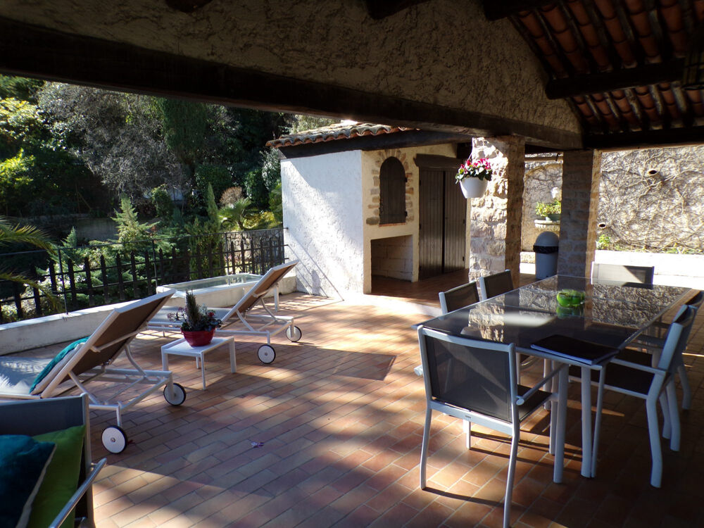 Vente Maison SUPER CANNES VILLA T5 200M2 VUE MER TERRAIN 2644M2 PISCINE Vallauris