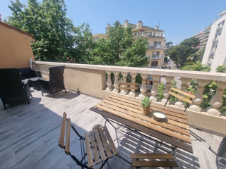  Immeuble à vendre 10 pièces 494 m²