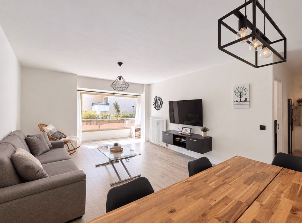 Vente Appartement VIEUX CANNET T3 DE 78M2  DERNIÈRE ÉTAGE AVEC TERRASSE + LOGGIA GARAGE 3205€/m2 Le cannet