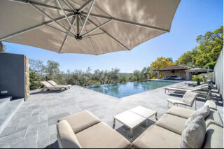  Maison � vendre 6 pi�ces 360 m�