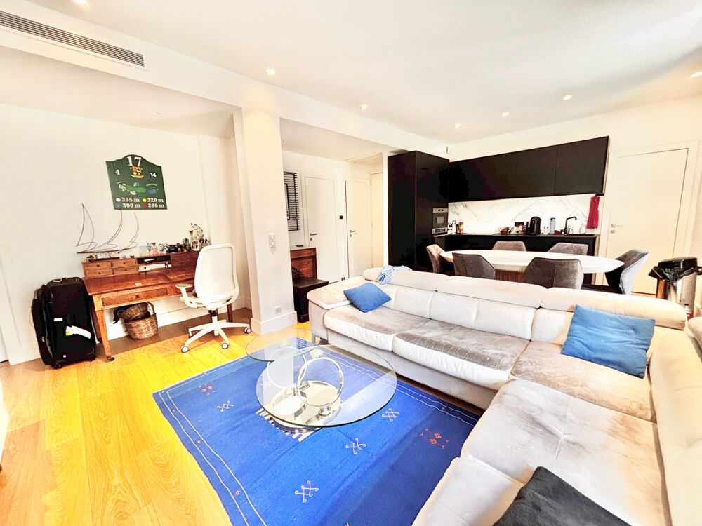 Vente Appartement CANNES BAS PETIT JUAS T5 DE 90 M2 TERRASSE PLEIN SUD FAIBLES CHARGES DEUX BOX Cannes