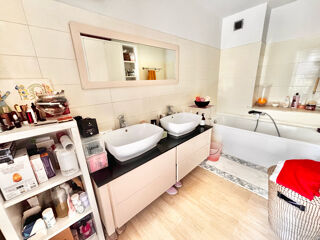  Appartement à vendre 5 pièces 132 m²