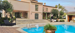  Maison  vendre 10 pices 530 m