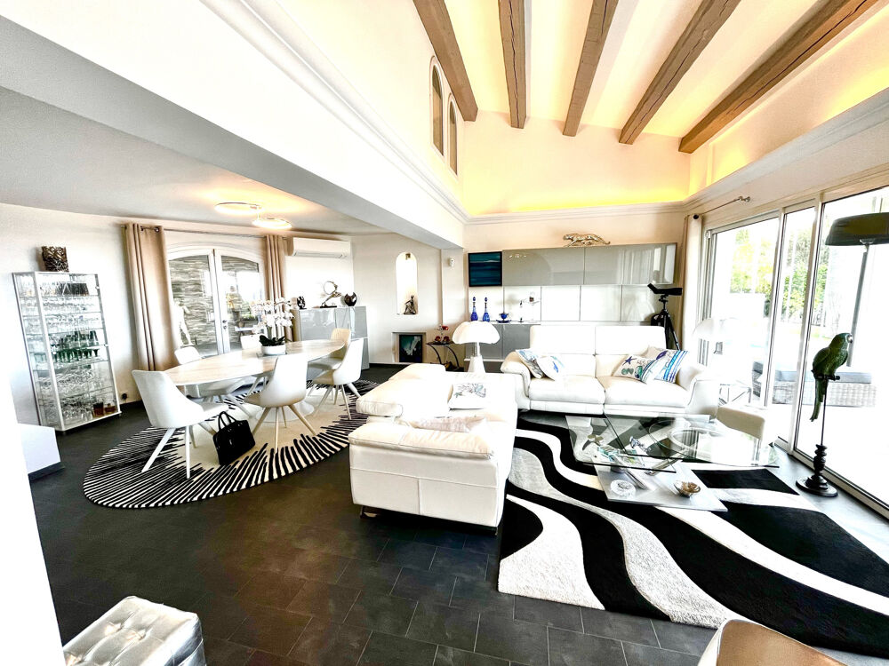 � vendre  Maison Mandelieu-la-Napoule (06210)