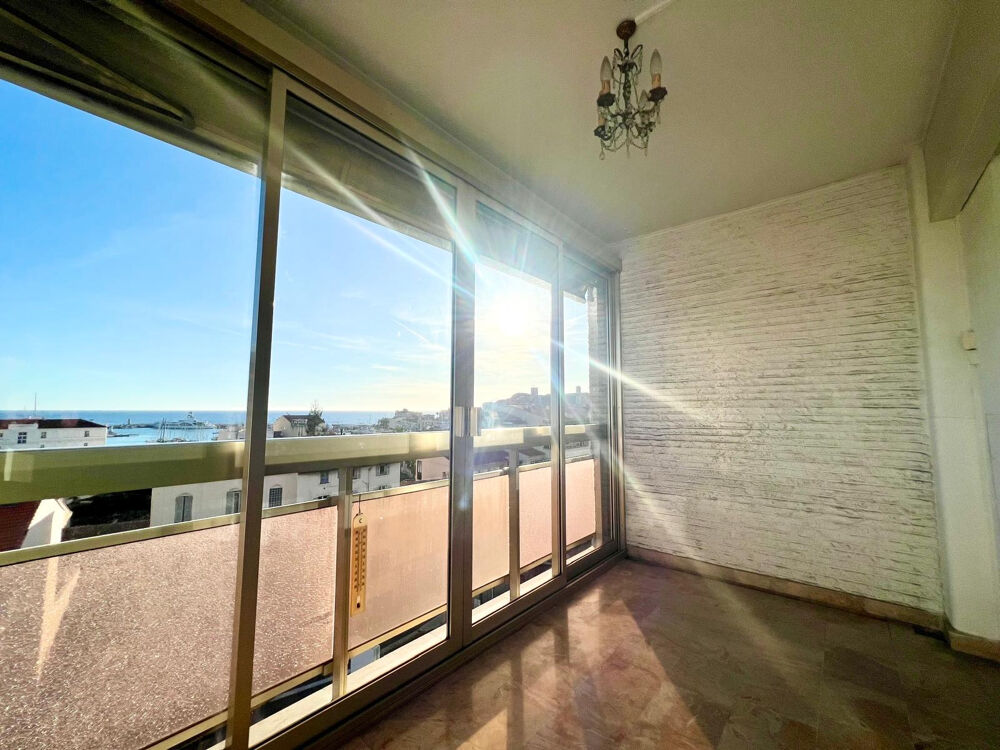CANNES BAS PETIT JUAS T3 DE 78m2 VUE MER DOUBLE GARAGE CAVE