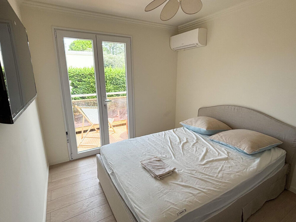 CANNES BASSE CALIFORNIE T3 RENOVE AVEC TERRASSE