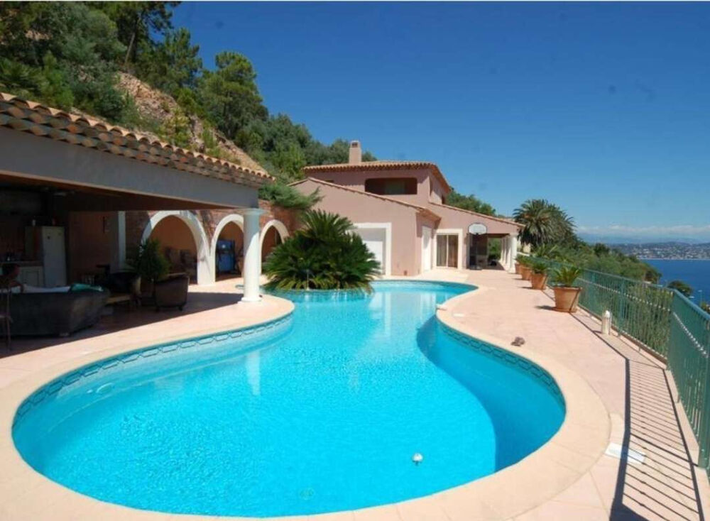 � vendre  Propri�t�/ch�teau Th�oule-sur-Mer (06590)