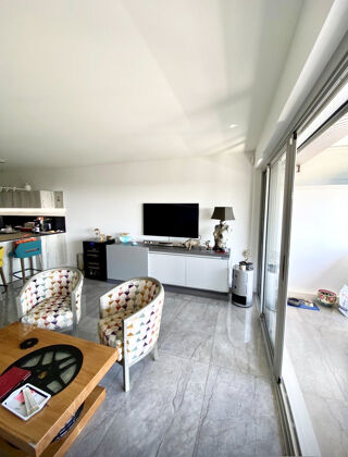  Appartement à vendre 2 pièces 75 m²