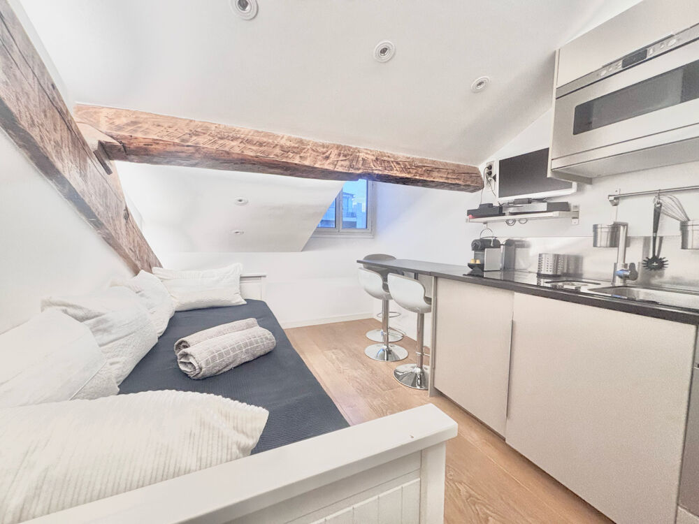 Vente Appartement CANNES PROCHE BANANE APPARTEMENT DE 13 M2 REFAIT À NEUF AVEC APERÇU MER Cannes