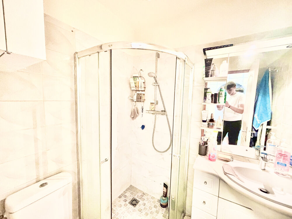 Vente Appartement CANNES BAS PETIT JUAS MAGNIFIQUE T2 DE 30 M2 CAVE Cannes