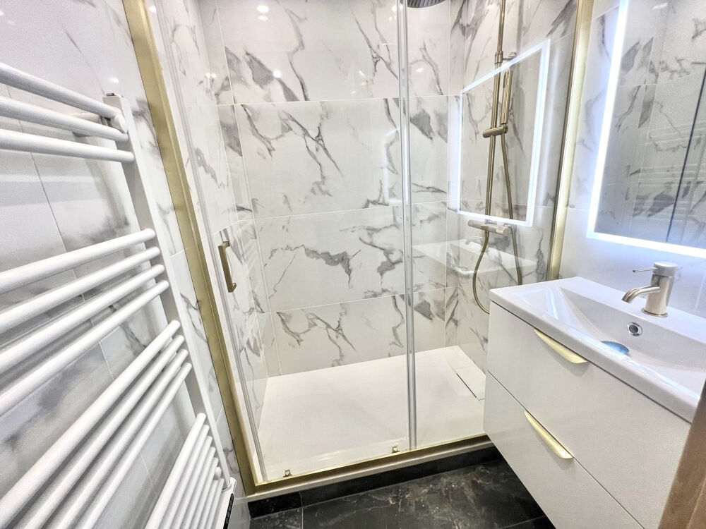 Vente Appartement CANNES BASSE CALIFORNIE APPARTEMENT 21M2 REFAIT A NEUF PROCHE PLAGE Cannes