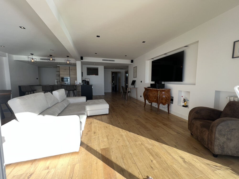 � vendre  Appartement Juan Les Pins (06160)