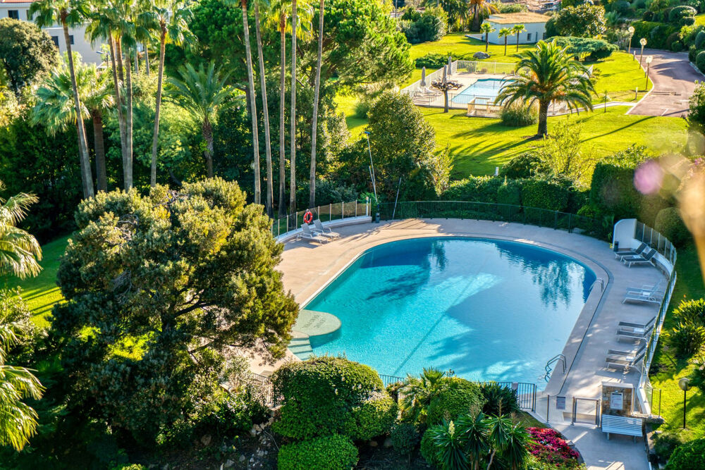 BASSE CALIFORNIE T4 DE 140M2 REFAIT A NEUF VUE MER