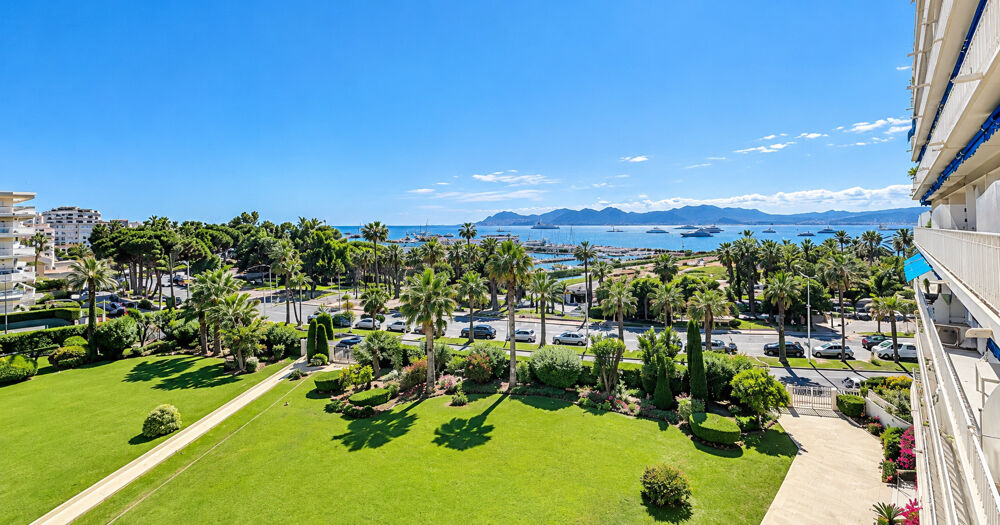 Vente Appartement CANNES CROISETTE RARE T4 100 M2 VUE MER PANORAMIQUE TERRASSE SUD-OUEST PARC GARDIENNÉ GARAGE CAVE Cannes