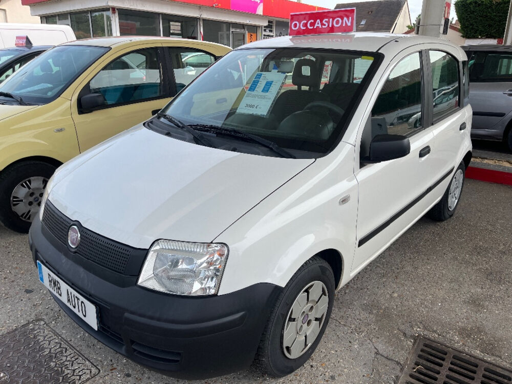 Voiture FIAT Panda 1.1 8V ECO Team occasion Essence 2009 134000 km 3000 € Montignylès