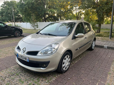 Renault clio iii 1.5 dCi 85 Luxe Privilège