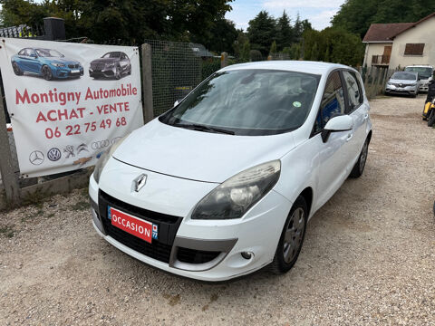 Annonce voiture Renault Scénic III 2990 €