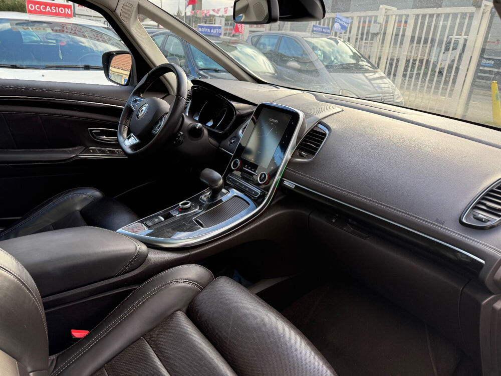 Espace dCi 160 Energy Twin Turbo Initiale Paris EDC 2015 occasion 95370 Montigny-l&egrave;s-Cormeilles