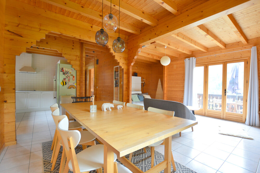 Vente Maison A vendre - Beau Chalet - 5 chambres - Bozel centre Bozel