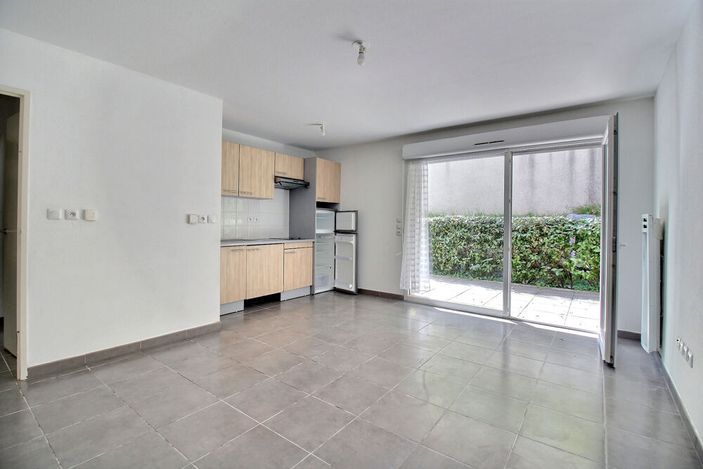 Vente Appartement MONTPELLIER VILLAGE, LA MARTELLE, Appartement 2 pièces de 42,50m2 avec terrasse et parking. Montpellier