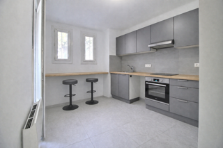  Appartement � louer 4 pi�ces 71 m�