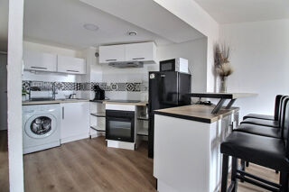  Immeuble � vendre 4 pi�ces 74 m�