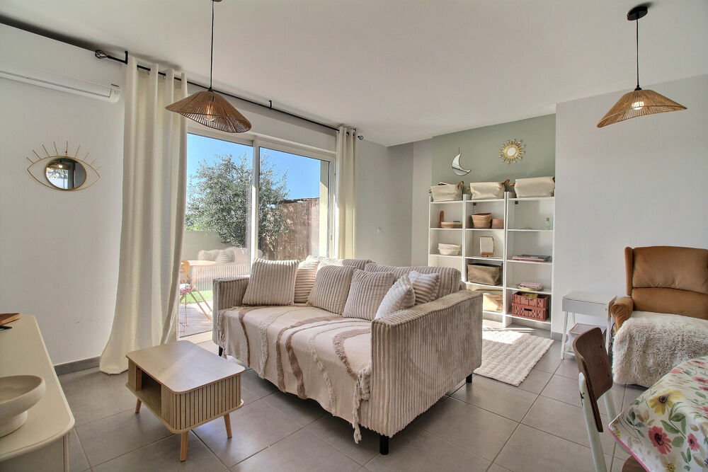 Vente Maison Poussan, maison T4 de 88 m2 avec jardinet Poussan