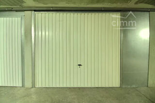  Parking / Garage � vendre 15 m�