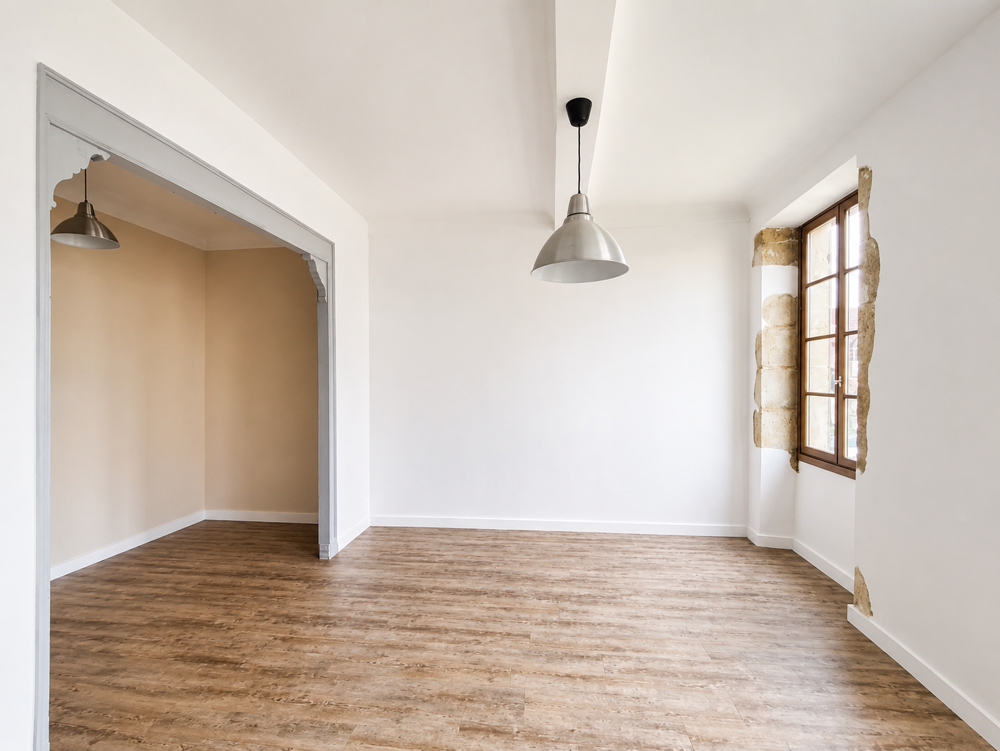DUPLEX, T4 de 97m2, Place de l'Hôtel de Ville !
