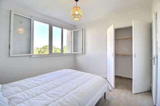  Colocation à louer 1 pièce 74 m²