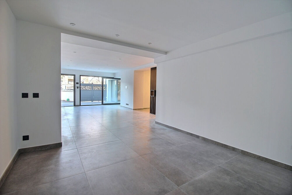 Vente Appartement LOFT T2 bis 73 m2 + terrasse + parking Gignac
