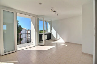  Appartement à louer 4 pièces 72 m²