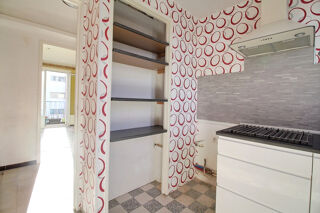  Appartement � vendre 5 pi�ces 77 m�