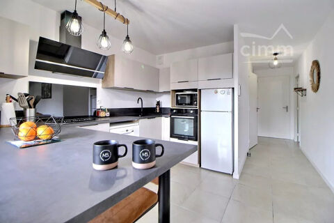   Rez-de-jardin, T2 de 44m2 avec terrasse + garage Appartement - 2 pice(s) - 44 m