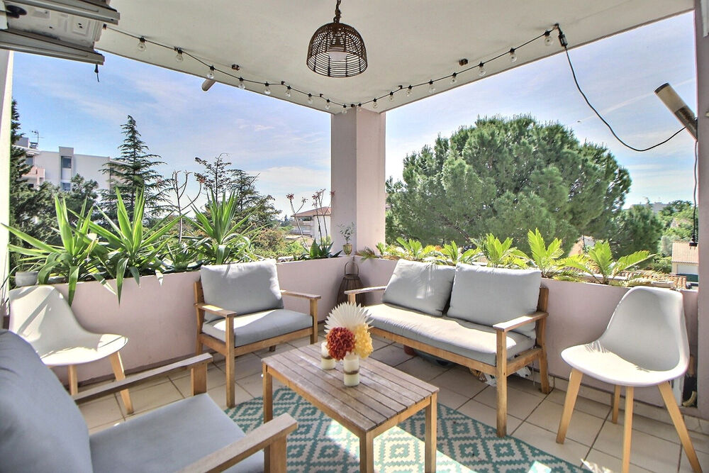 À vendre, Montpellier, Secteur Estanove proche Ovalie, appartement 5 pièces de 98,77 m2 loi carrez avec 3 cham