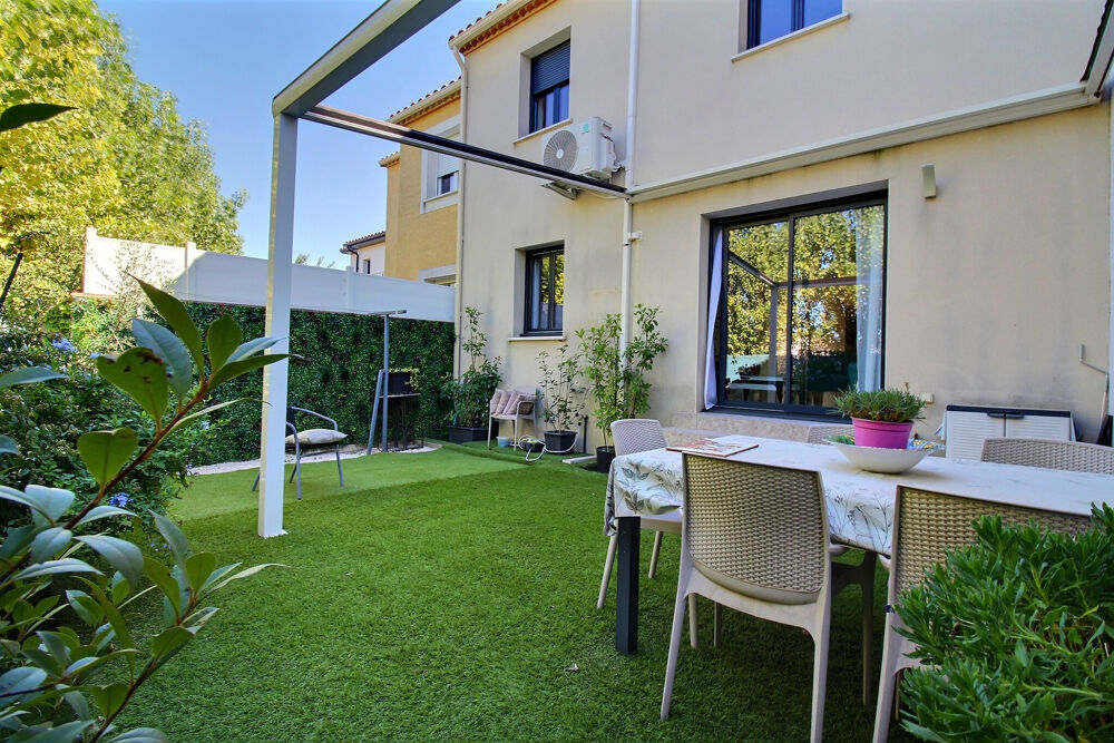 Vente Maison POUSSAN, Magnifique maison T4 de 106m2 avec piscine, jardins et garage ! Poussan