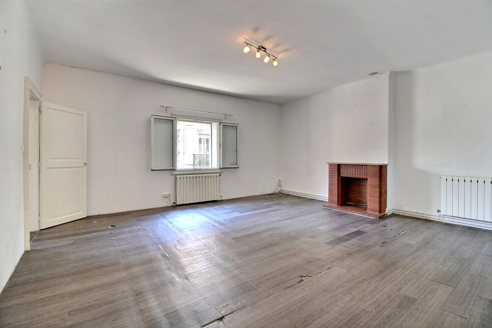 Gare St Roch, grand T3 de 75 m2 avec grenier aménageable + cave